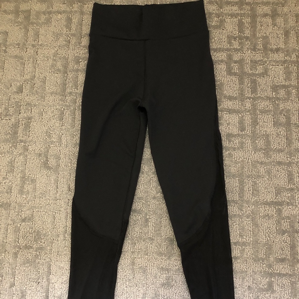 Black leggings